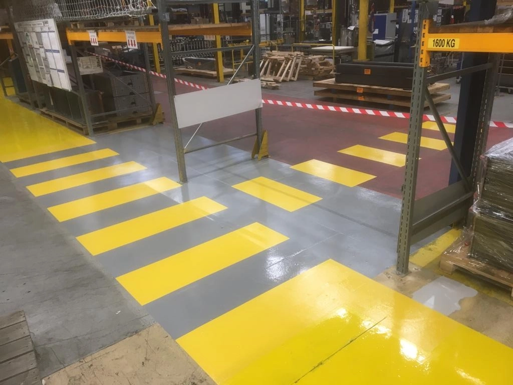 Marquage au sol – Passages piétons industriels